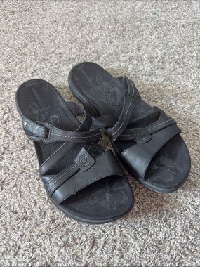 Merrell Womens Black Strappy Sandals Select Grip